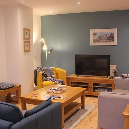 Stylish Flat In Central Tenby & Free Parking Exterior foto